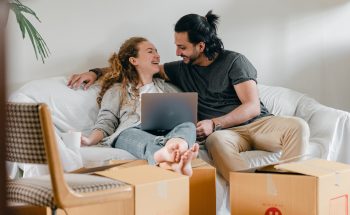 Your Essential Checklist for Moving in 2022